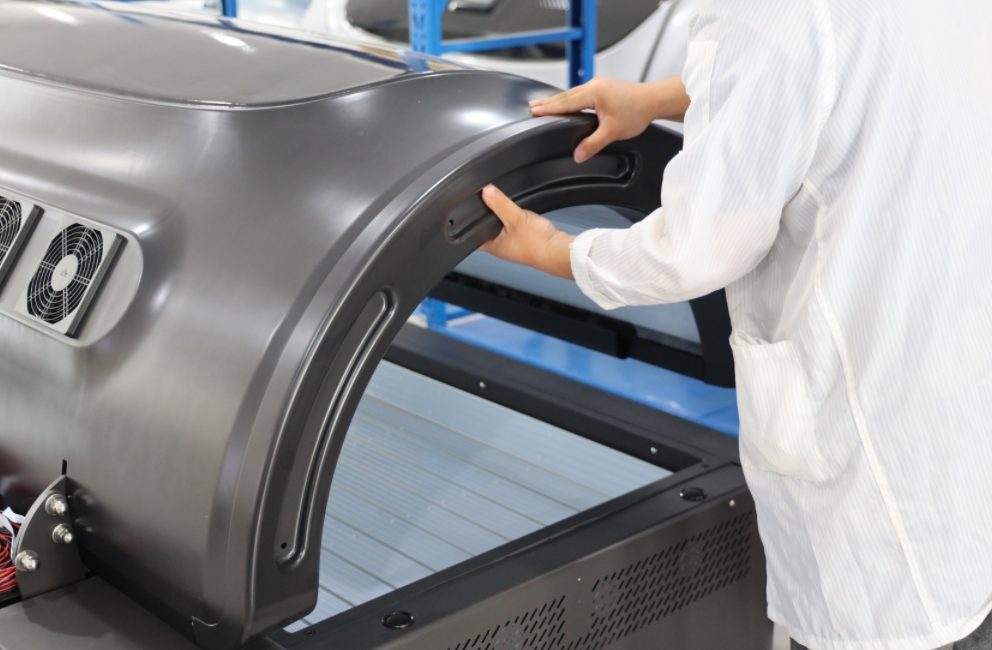 What Risks Loom When Red Light Therapy Manufacturers Use Outdated Technology?